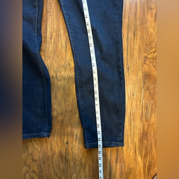 Ann Taylor Loft Curvy Skinny Dark Denim Women’s  size 12 - Picture 6 of 13